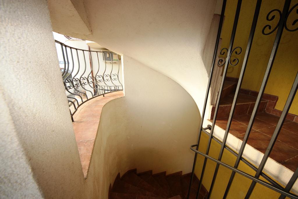 Menada Green Hills Apartments Sozopol Bagian luar foto