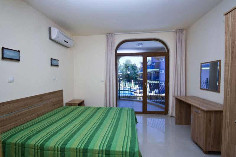 Menada Green Hills Apartments Sozopol Bagian luar foto