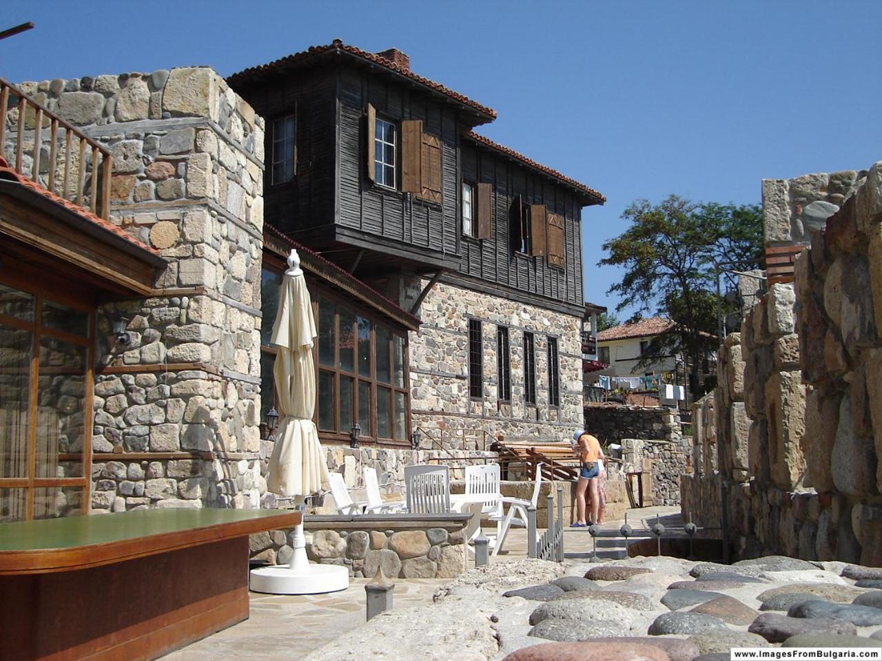 Menada Green Hills Apartments Sozopol Bagian luar foto